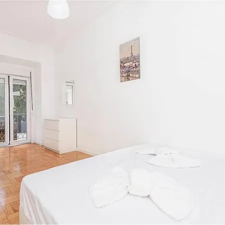 Houze_4 Flat In Central Near Zoo Lisbon